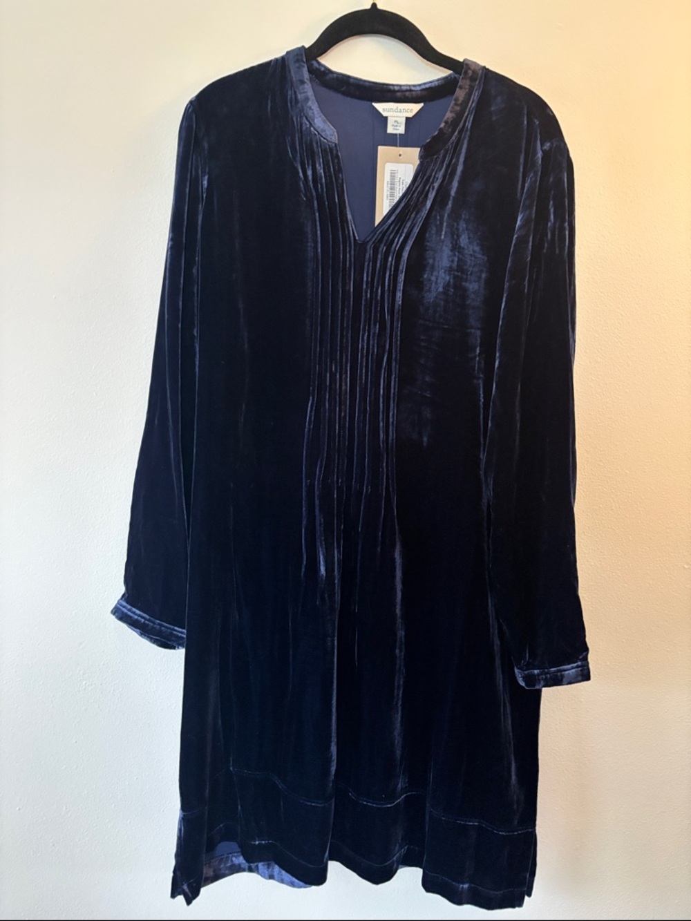 NWT! Sundance Velvet Pleated V-Neck Dress- Navy Blue Orig $188 - Picture 6 of 7